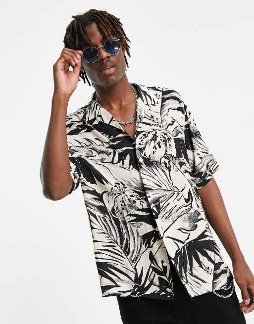 AllSaints lanai palm short sleeve print shirt in black/white