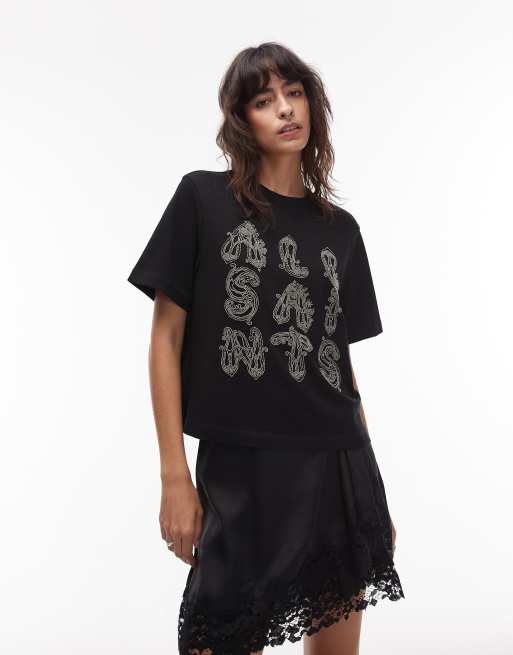 AllSaints – Lisa – Verziertes T-Shirt in Schwarz, 4 von 4