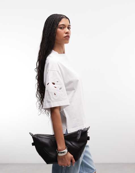 AllSaints - Lola Amelie - T-shirt a maniche corte bianca con dettagli traforati - view 1