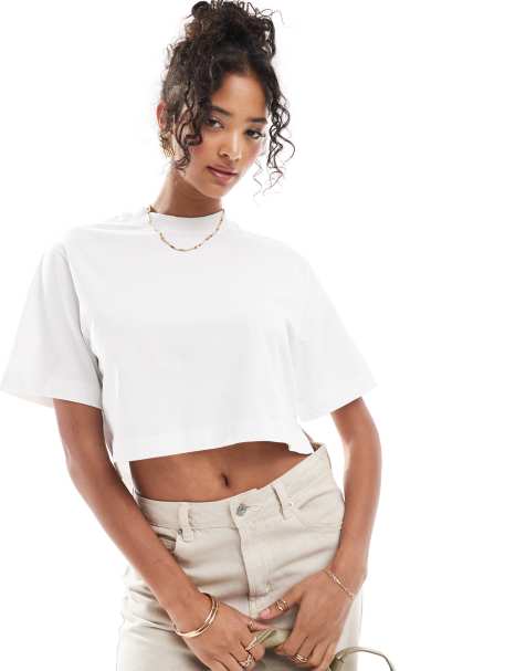 AllSaints Lottie cropped t-shirt in white - view 1