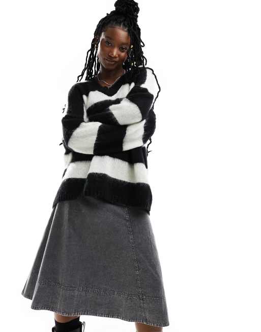AllSaints Lou oversized v-neck sweater in black and gray