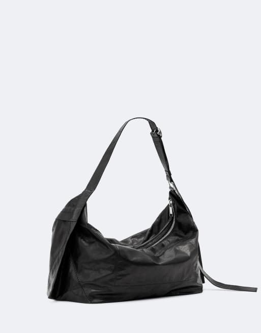 AllSaints Lutece kleine duffeltas in zwart, 2 van 4