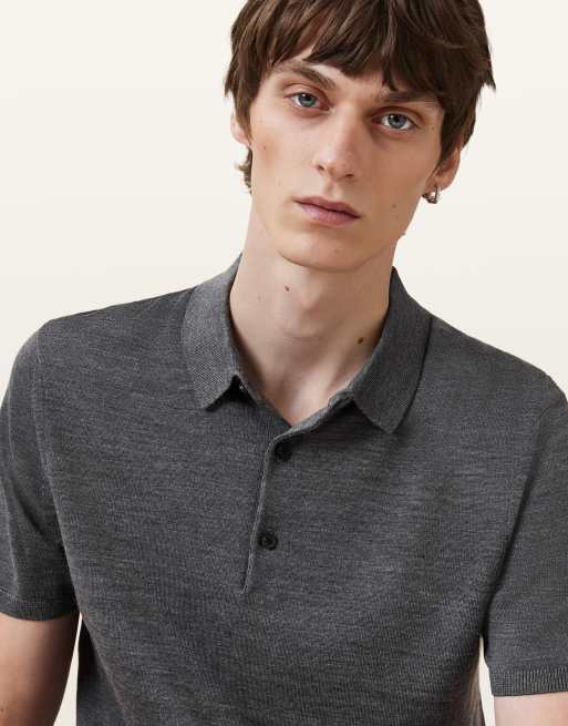 AllSaints - Maes - Polo van merinowol met korte mouwen in monumentengrijs, 4 van 7