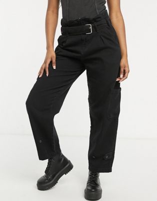 Femme AllSaints - Mona - Jean fonctionnel à taille haute froncée - Noir