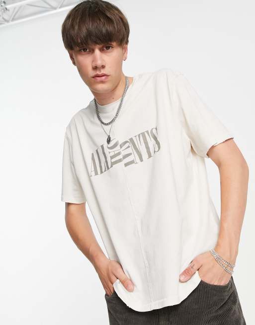 AllSaints - Nico - Ecru T-shirt med brystbranding