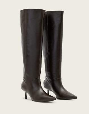 AllSaints - Odyssey - Stiefel in Braun mit niedrigem Absatz-Brown