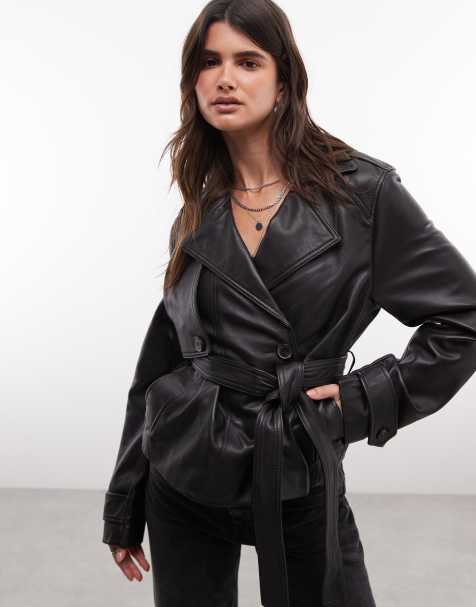 AllSaints Okena cropped læder trenchcoat med bælte i sort - view 1