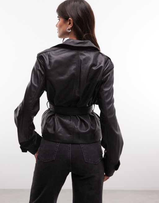 AllSaints Okena cropped læder trenchcoat med bælte i sort, 3 af 4