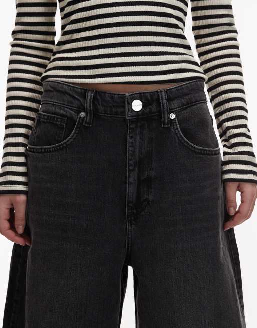 AllSaints payton cropped barrel leg denim jeans in washed black, 5 of 5