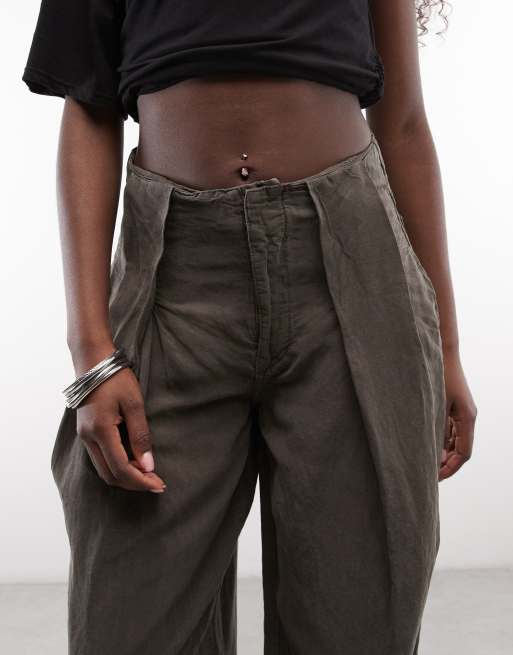AllSaints Phi linen blend pleated trousers in brown, 3 of 5