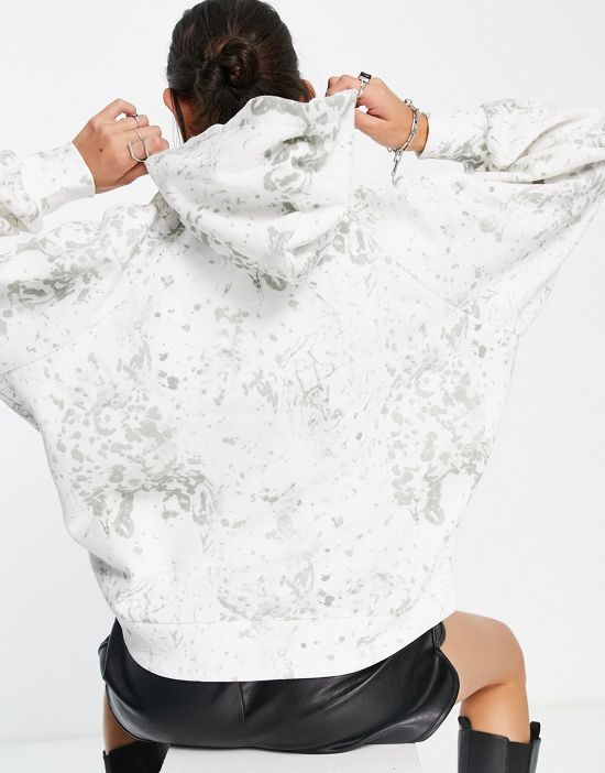 https://images.asos-media.com/products/allsaints-portland-talon-hoodie-in-white/24042460-3?$n_550w$&wid=550&fit=constrain