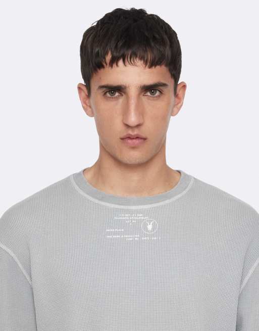 AllSaints Raphy Langarmshirt mit Rundhalsausschnitt in Kieselgrau, 3 von 6