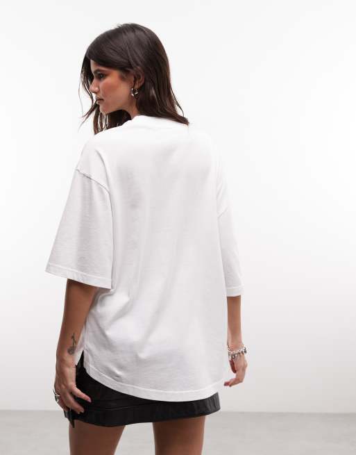 AllSaints Reflex Amelie t-shirt boxy à manches courtes avec logo graphique ornementé en blanc, 3 de 4