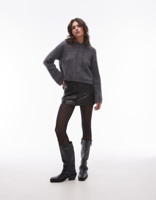 Rock leather mini skirt in black
