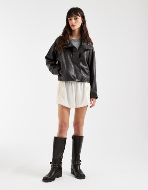 AllSaints – Ryder – Locker geschnittene Lederjacke in Braun mit Stehkragen, 2 von 4