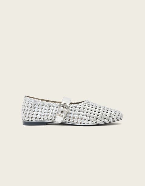 AllSaints – Sabine – Leder-Ballerinas mit Weboptik in Silber mit goldfarbener Schnalle am Riemen - view 1