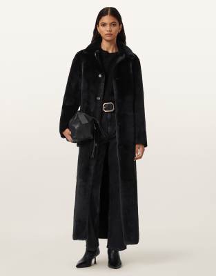 AllSaints - Serra - Jacke aus Lammfell in Schwarz