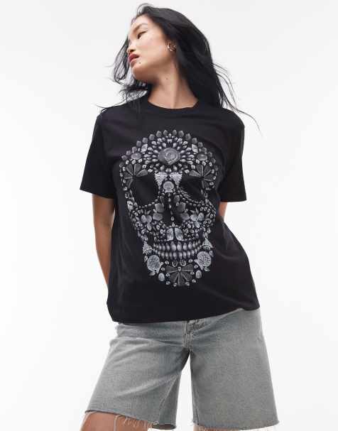 Allsaints shkull bf tee in black - view 1