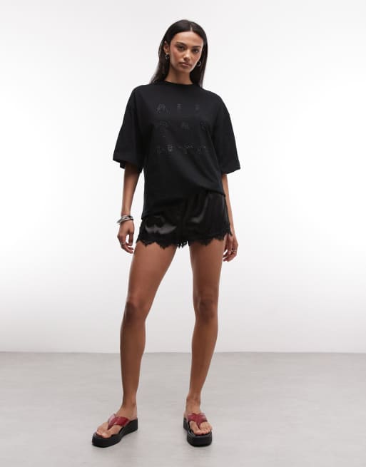 AllSaints - Stacks Amelie - T-shirt à manches courtes avec logo ornementé - Noir, 2 de 4