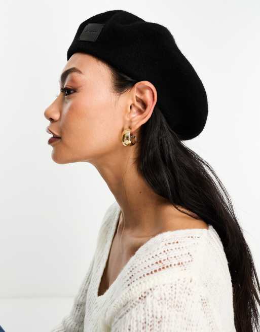 AllSaints – Svart filtbasker med läderlogga ton-i-ton, 3 av 4