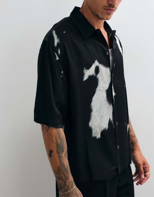 AllSaints Templar short sleeve printed shirt in black and white, 4 of 5