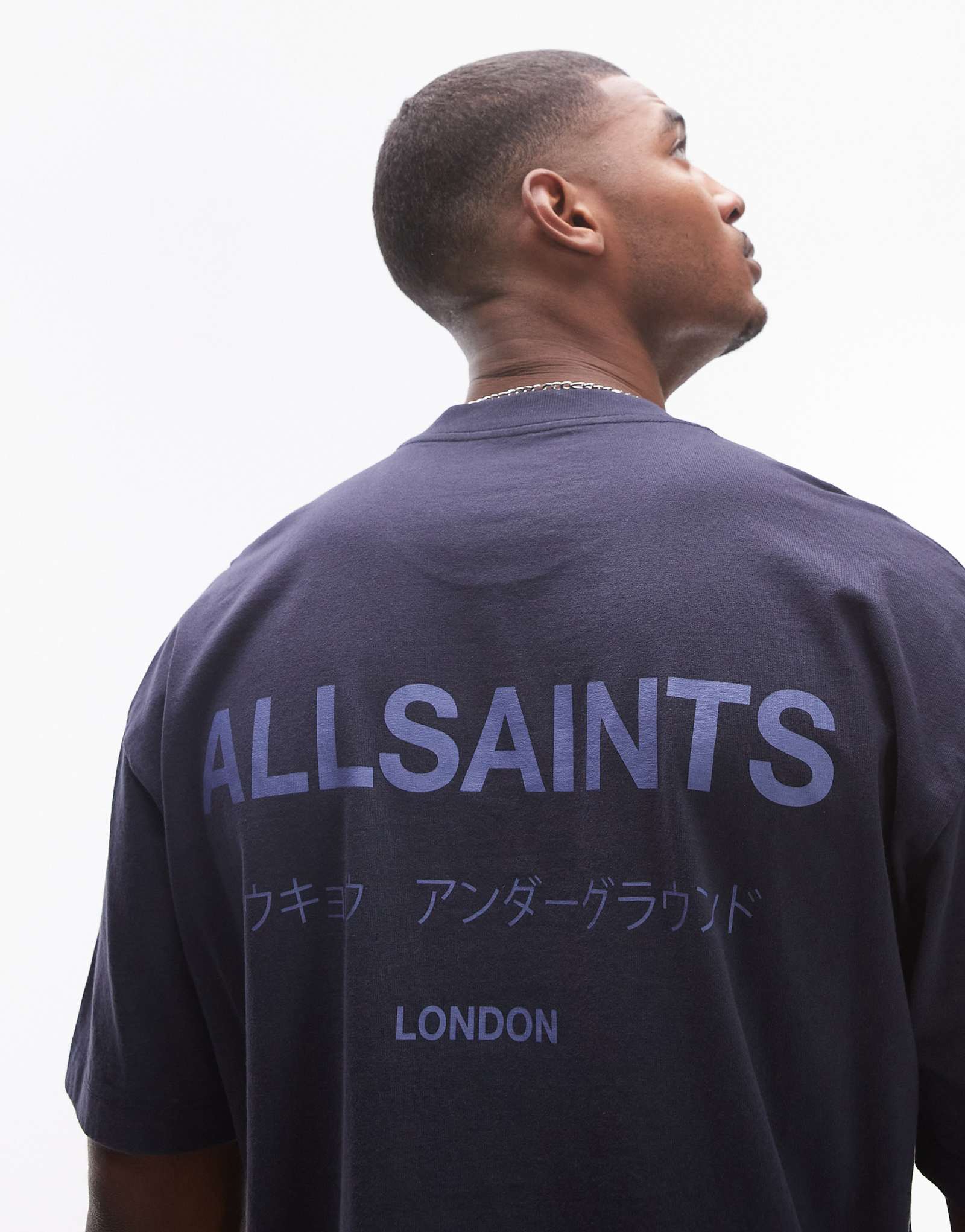 Футболка оверсайз AllSaints Underground темно-синего металлического цвета