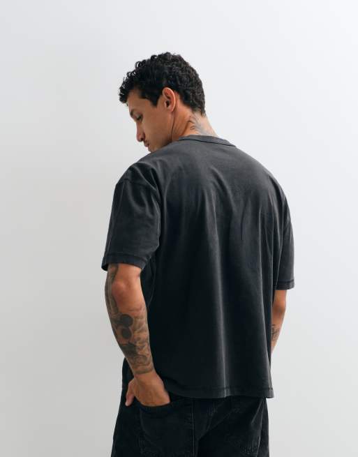AllSaints Vanguard T-shirt med korte ærmer og grafisk logo i vasket sort, 4 af 5