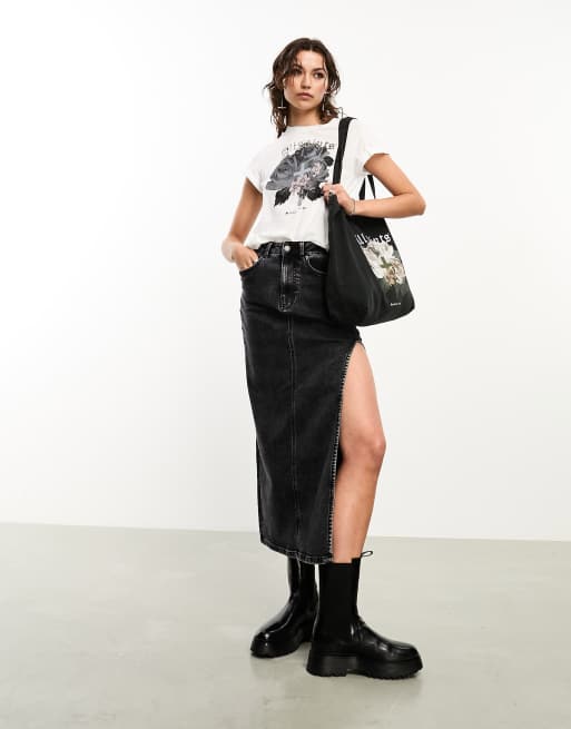 AllSaints x ASOS exclusive Anna graphic t-shirt in white, 3 of 4