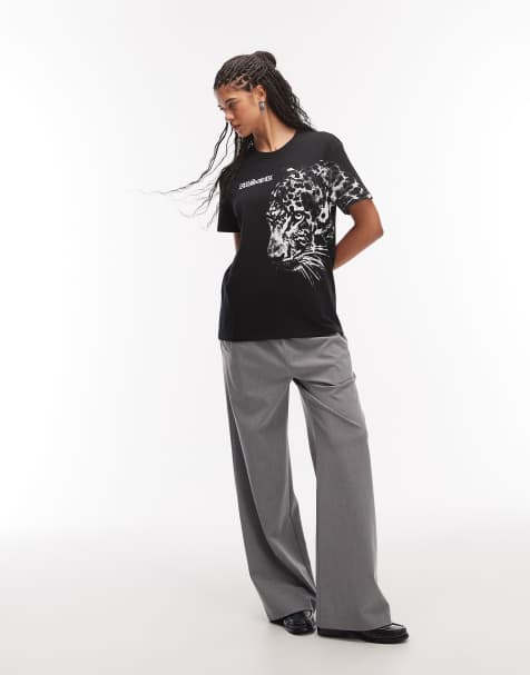 AllSaints - Zaya - Boyfriend T-shirt met grafische print en korte mouwen in zwart - view 1