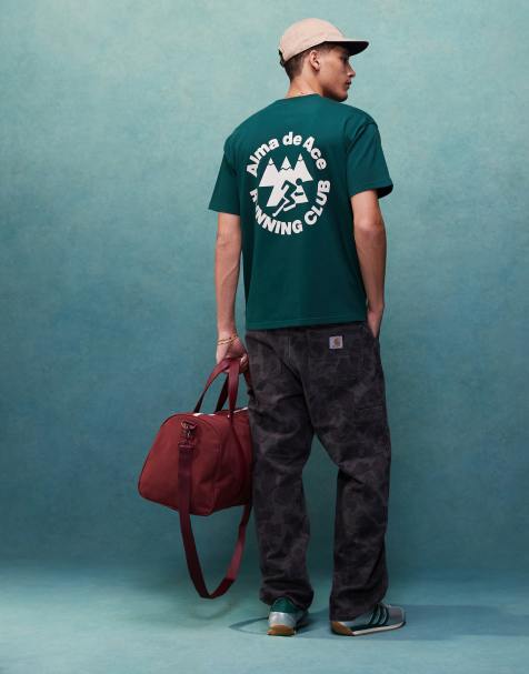 Alma de Ace – Grön t-shirt med "Running Club"-tryck baktill - view 1