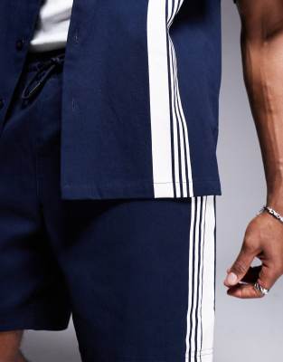 Alma De Ace Stripe Detail Logo Knitted Shorts In Navy
