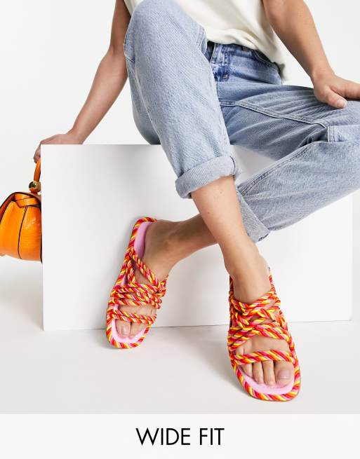 Alpargatas con diseño multicolor luminoso de Jumping ASOS Wide Fit | ASOS