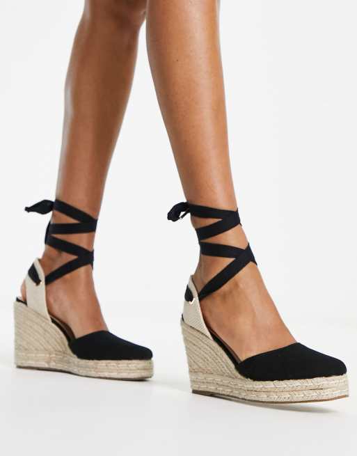 Alpargatas negras de cu a con puntera cerrada Venus de Schuh ASOS