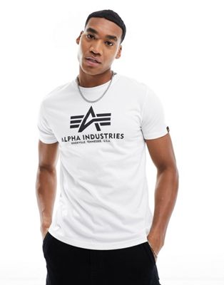 Alpha chest logo t-shirt in white