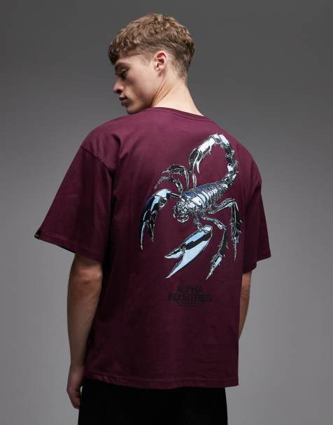 Alpha Industries - Bordeaux T-shirt med skorpionprint på ryggen i 100% bomuld - view 1