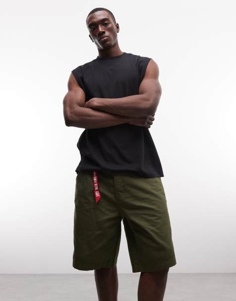 Alpha Industries cargo shorts in dark khaki - view 1