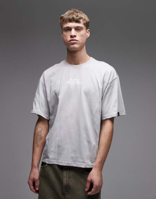 Alpha Industries - Lysegrå T-shirt med skorpionprint på ryggen, 3 af 5