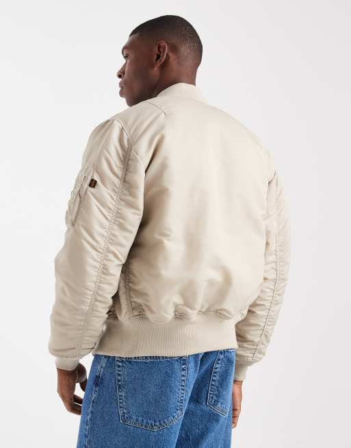 Alpha Industries - MA-1 - Cremefarvet vendbar unisex-bomber-jakke i heritage-stil, 3 af 5