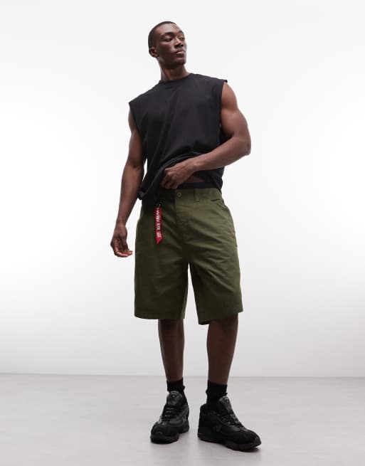 Alpha Industries – Mörkgröna cargoshorts, 2 av 5