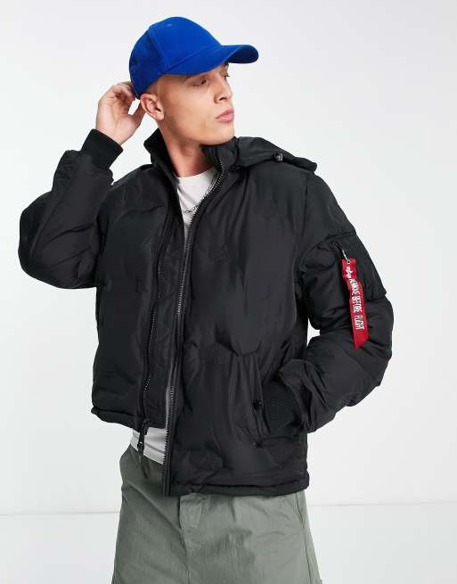 Alpha Industries - Sort dynejakke med logo og hætte