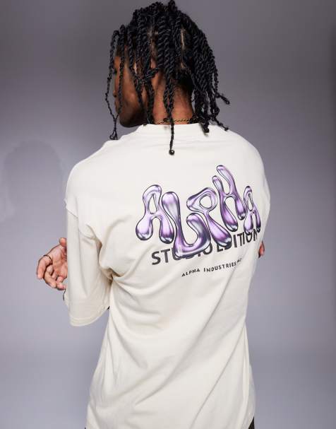 Alpha Industries - T-shirt met bolle logoprint op de achterkant in gebroken wit - view 1