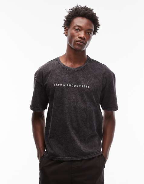 Alpha Industries - T-shirt met labellogo met zuurwassing in zwart - view 1