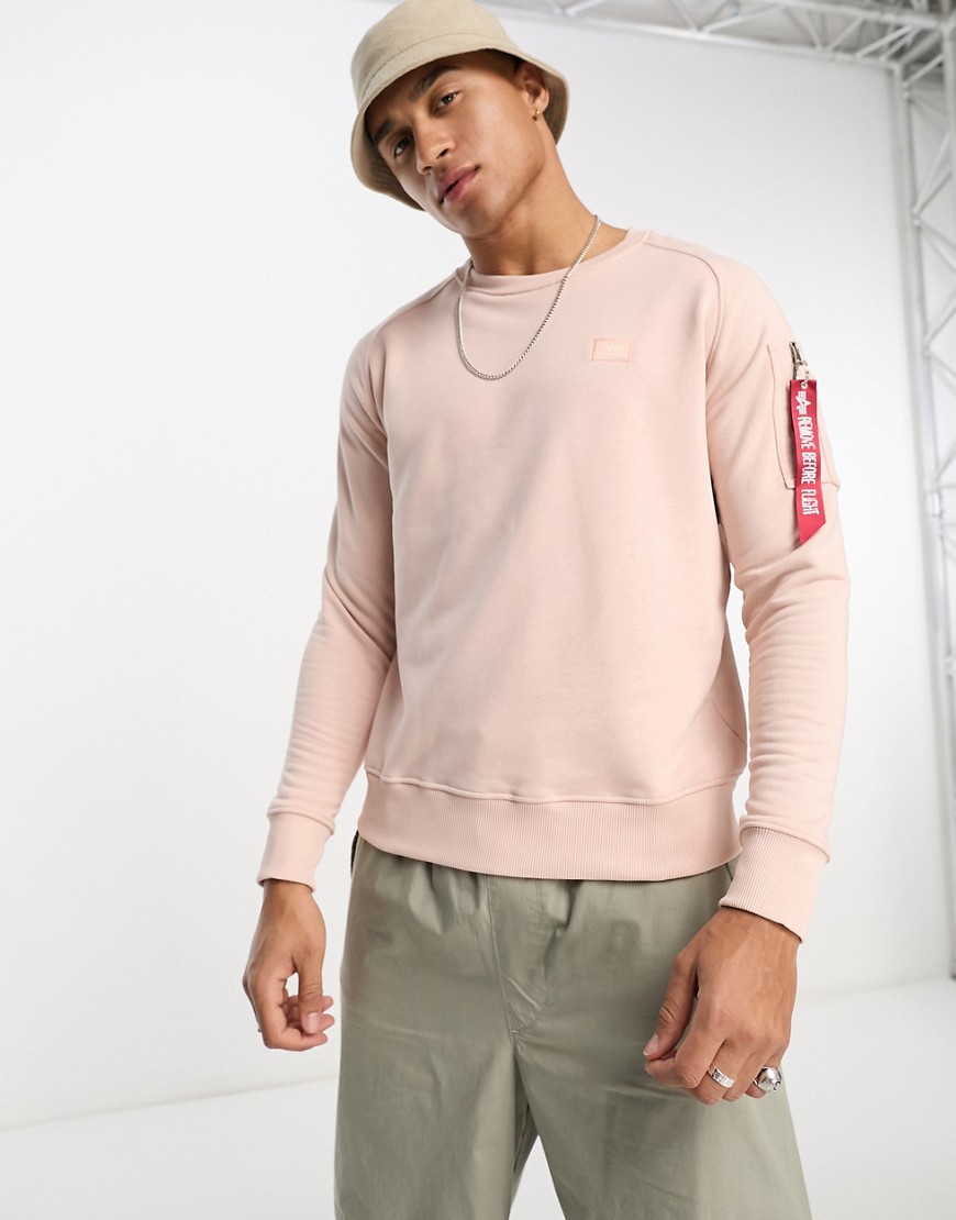alpha industries - x-fit - rosa sweatshirt med rund halsringning-pink