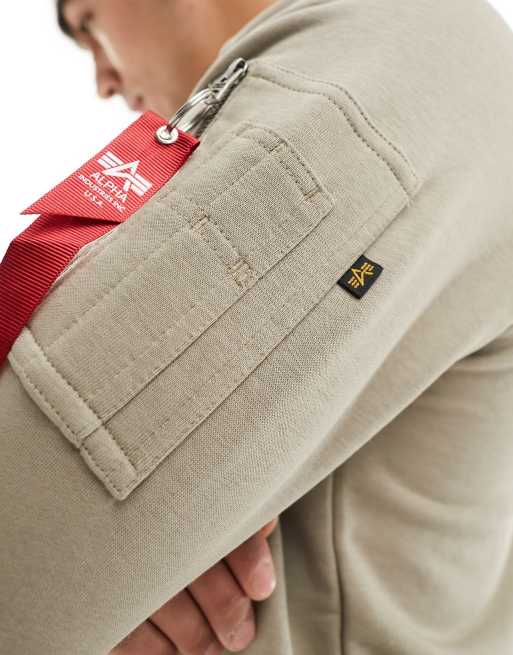 Alpha Industries – X-Fit – Sandfärgad sweatshirt med rund halsringning, 4 av 4