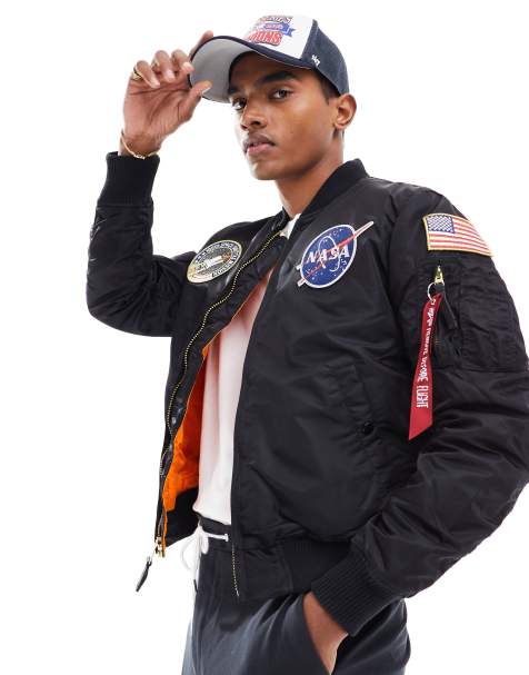 Black flight outlet jacket