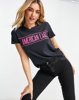 American Eagle branded hot store t-shirt in black