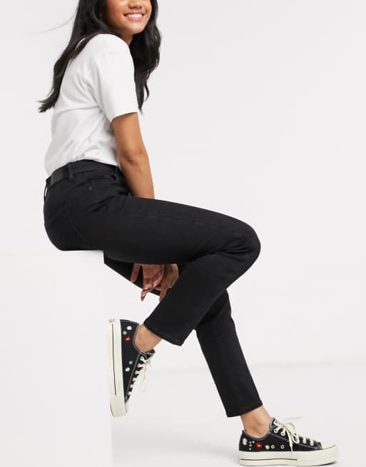 Curvy High Rise Skinny Jeans in Black