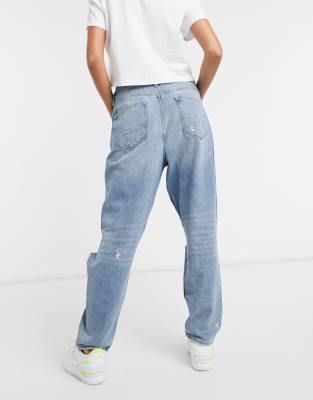 american eagle distressed mom jeans