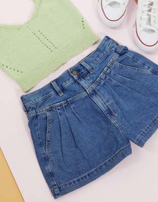 American Eagle highest rise mom short in medium wash blue | ASOS