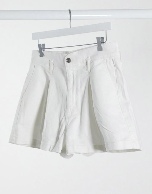 American Eagle highest rise mom short in white wash | ASOS
